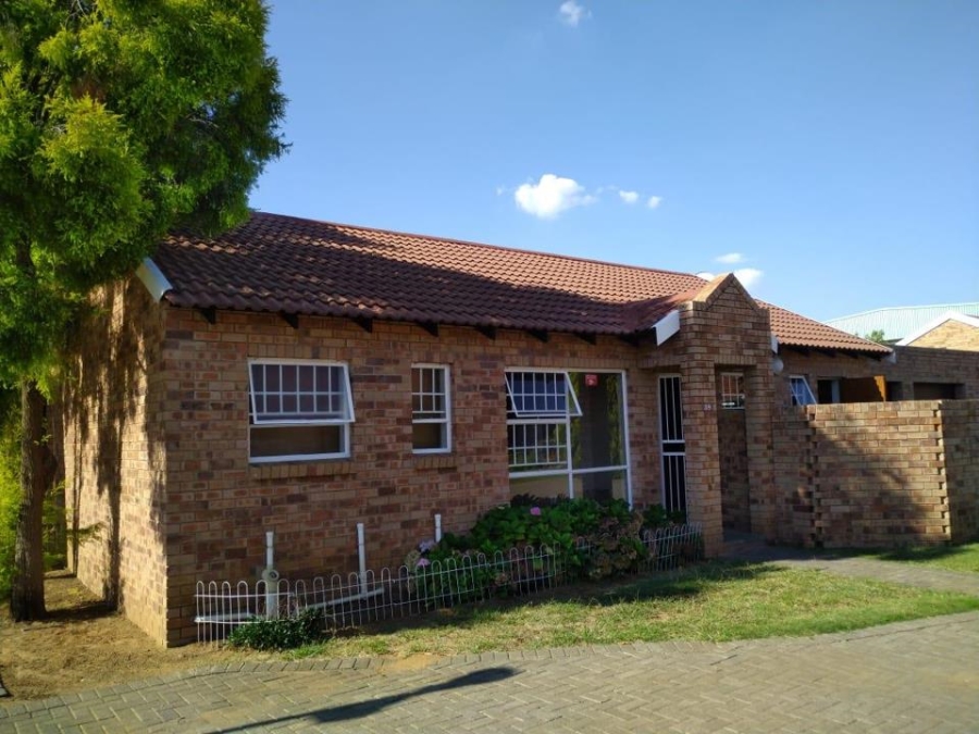 3 Bedroom Property for Sale in Universitas Free State